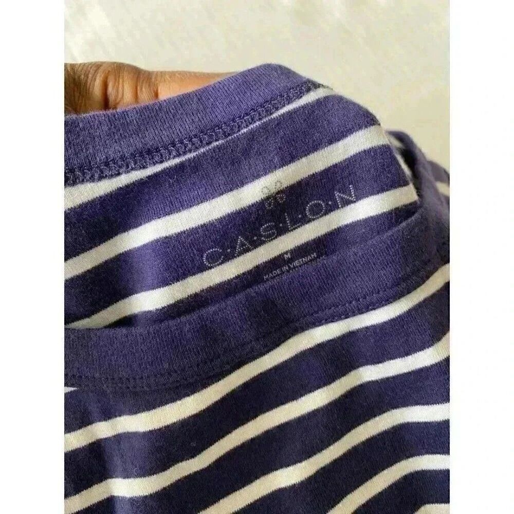 3/$25 Bundle of  Women's Tee shirt-size M - Picture 4 of 9